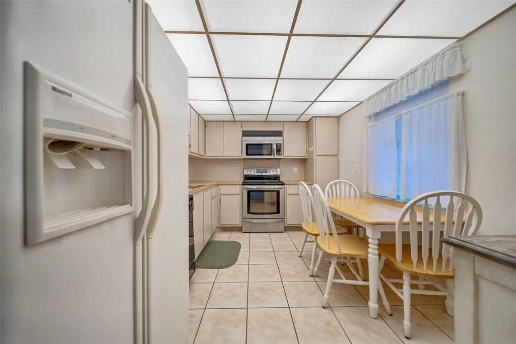 801 Cypress Boulevard - Photo 1