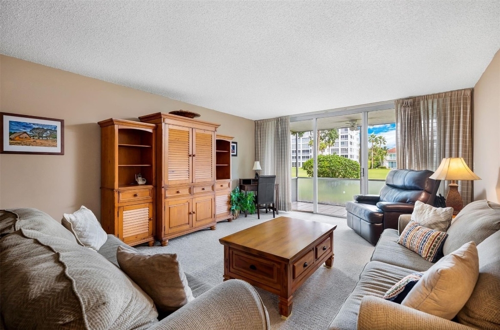 801 Cypress Boulevard - Photo 8