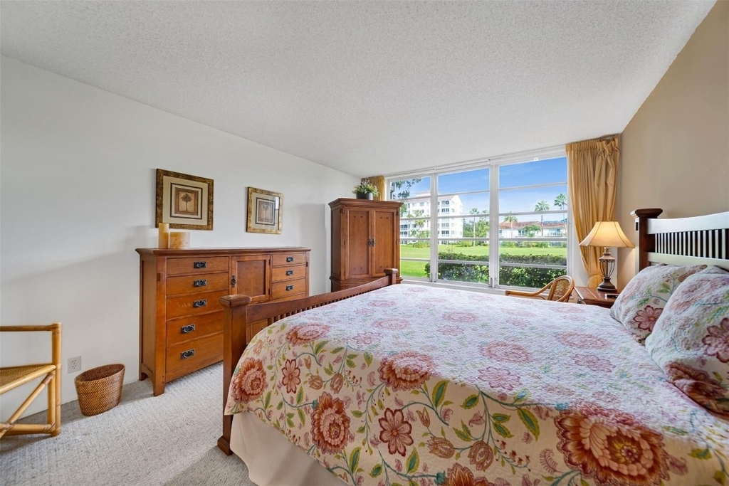 801 Cypress Boulevard - Photo 13
