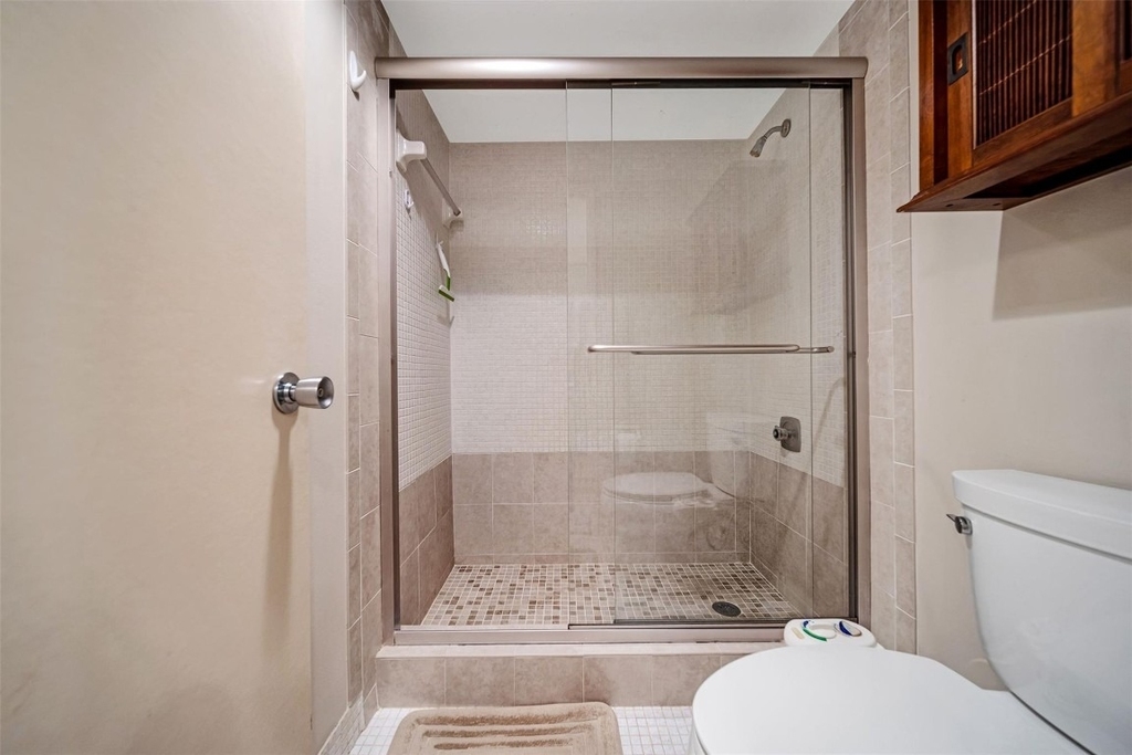 801 Cypress Boulevard - Photo 16