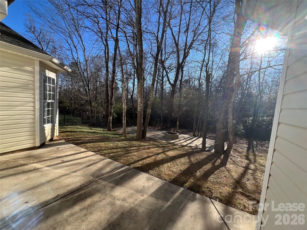5002 Fine Robe Drive - Photo 24