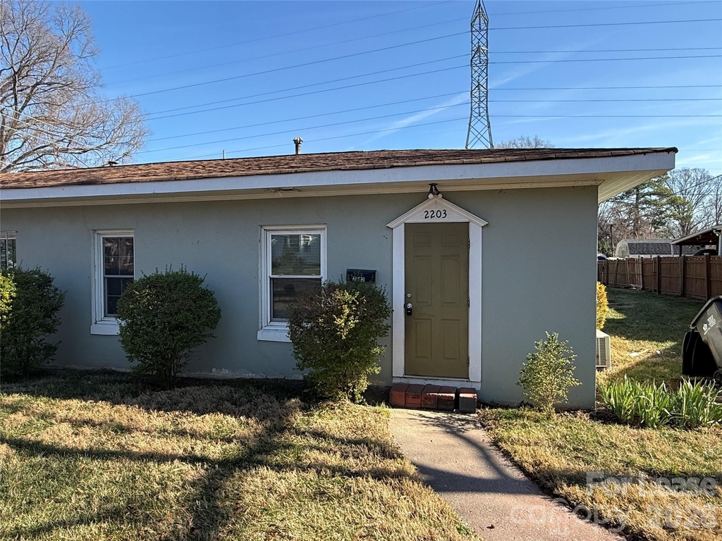 2203 Highland Street - Photo 0