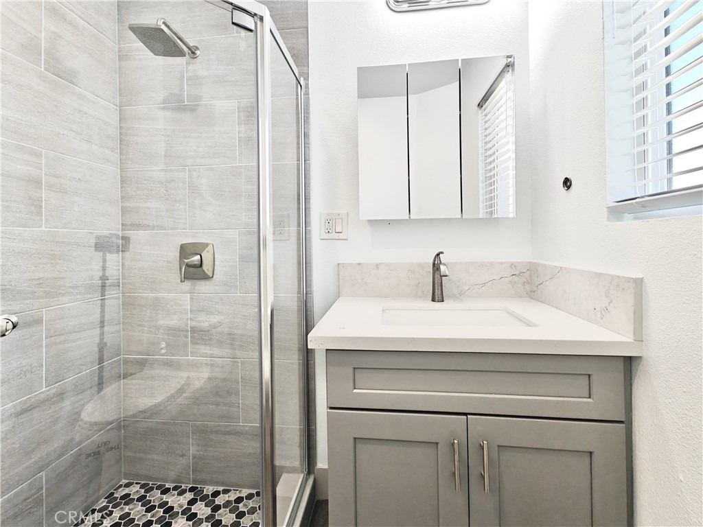 6728 Whittier Avenue - Photo 12