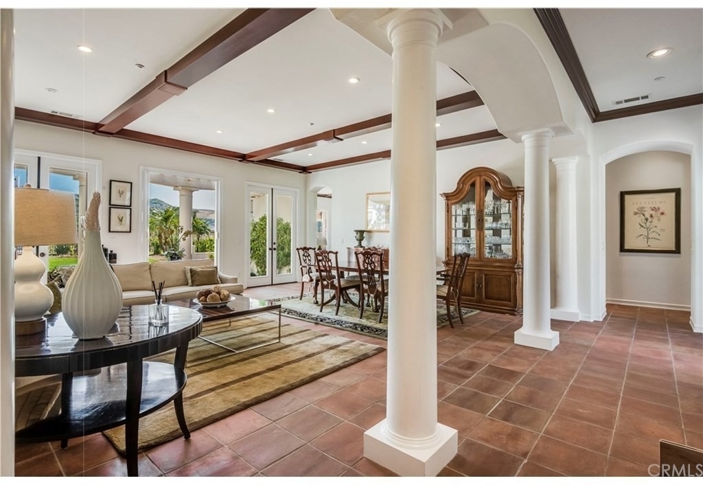 440 Tangerine Place - Photo 3