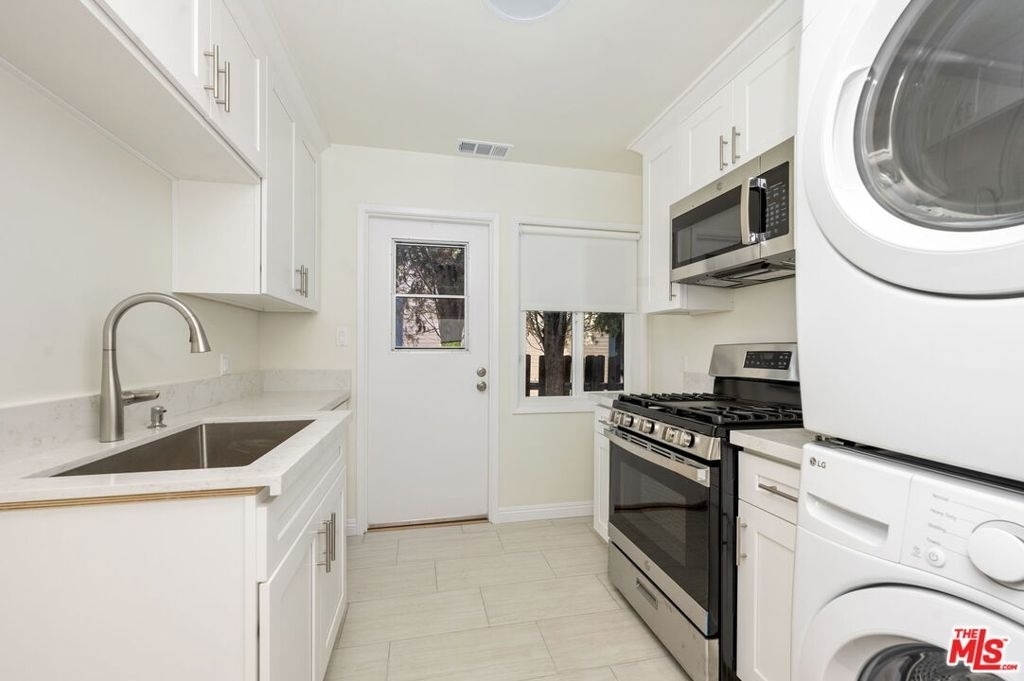 2007 E Villa Street - Photo 7