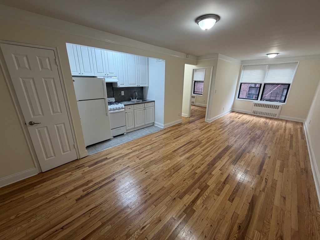 41-12 Elbertson Street - Photo 0