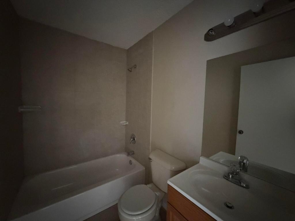 2342 Sw Bayshore Boulevard - Photo 9