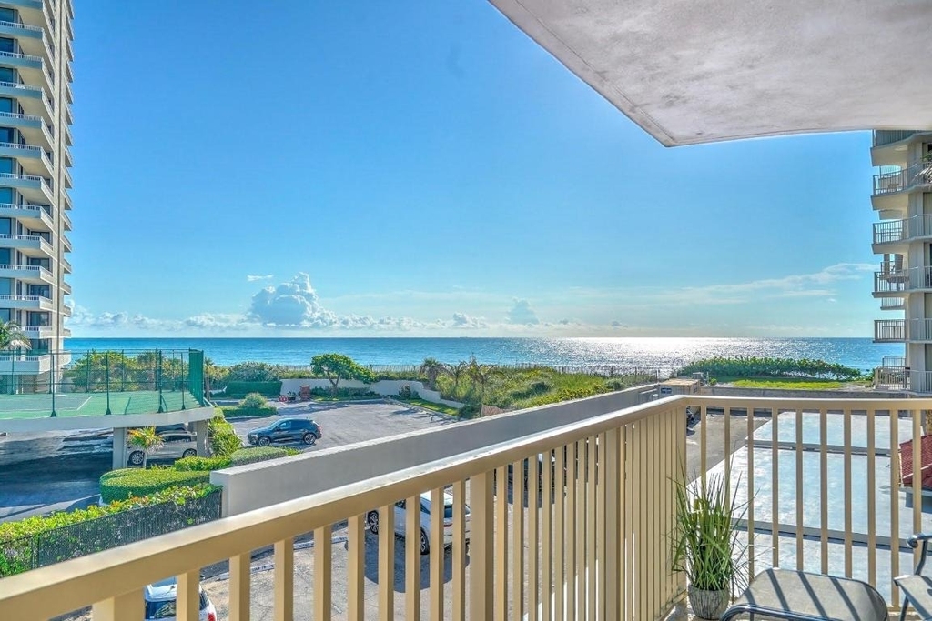 5480 N Ocean Drive - Photo 4