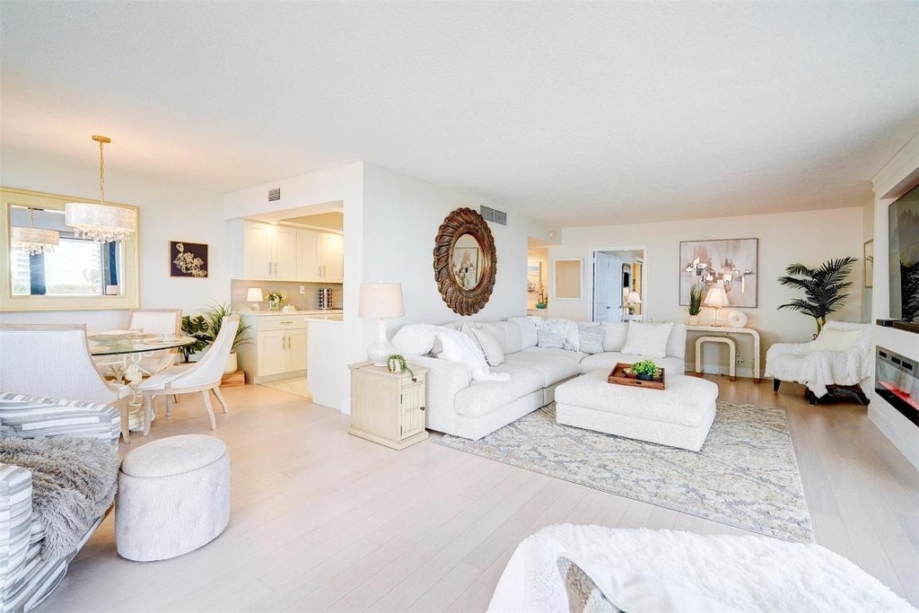 5480 N Ocean Drive - Photo 0