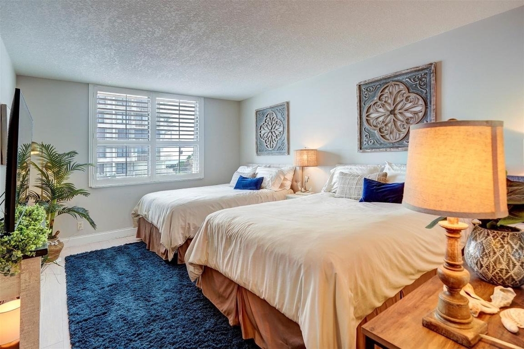5480 N Ocean Drive - Photo 15