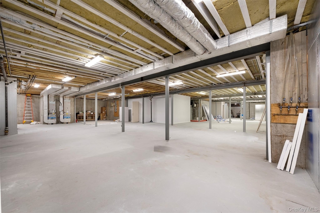 121 Piping Rock Road - Photo 11