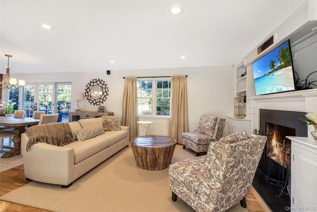 435 Luptons Point Road - Photo 9