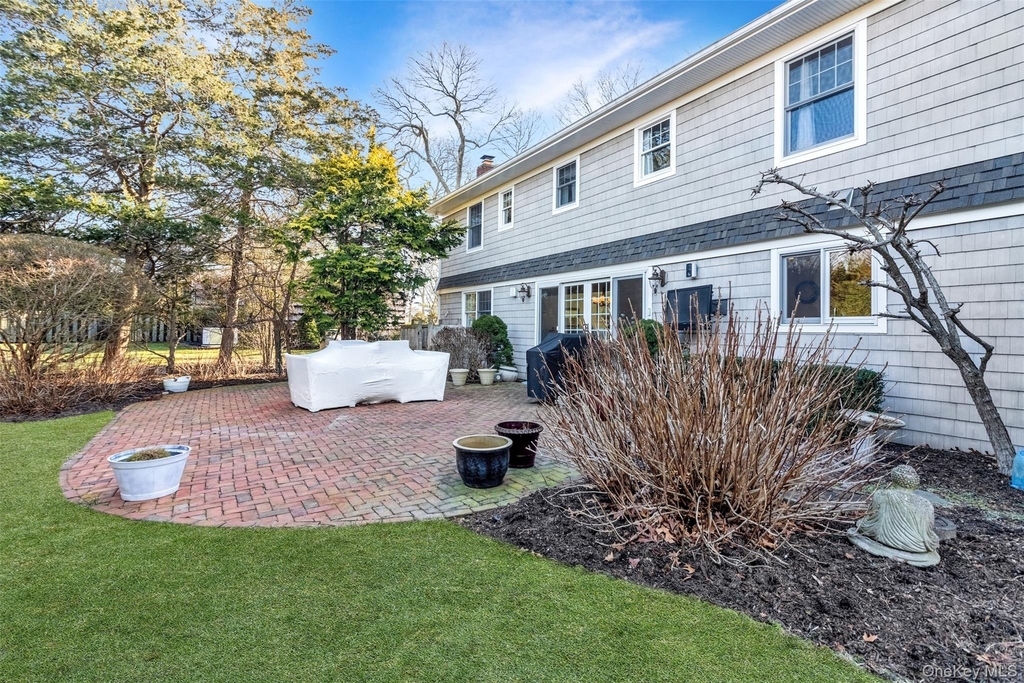435 Luptons Point Road - Photo 14