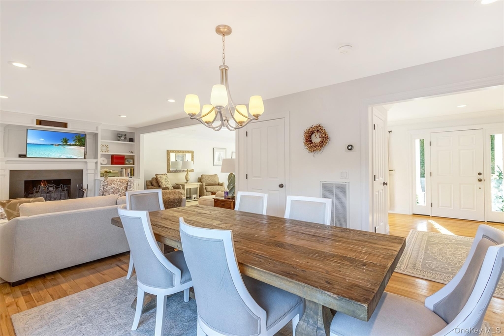 435 Luptons Point Road - Photo 8