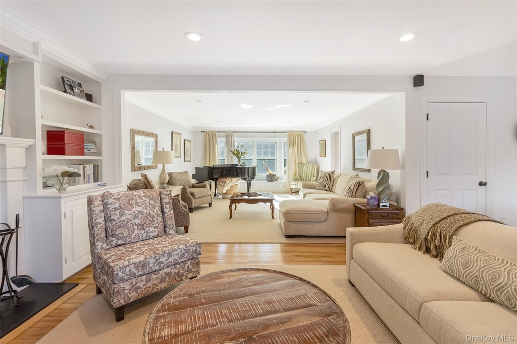 435 Luptons Point Road - Photo 11