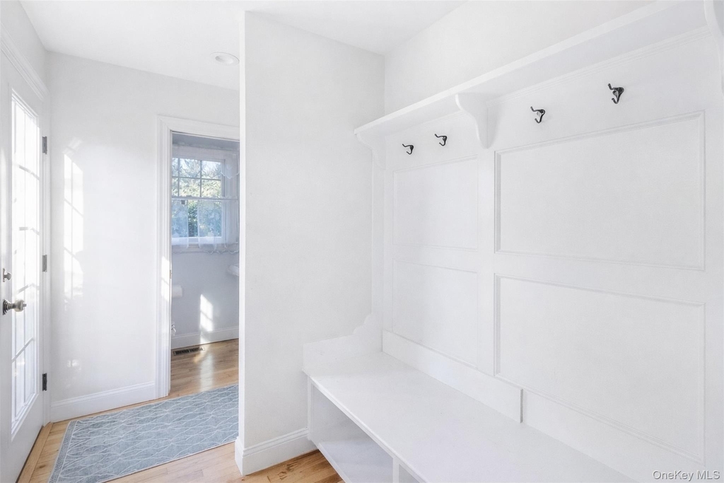 435 Luptons Point Road - Photo 5