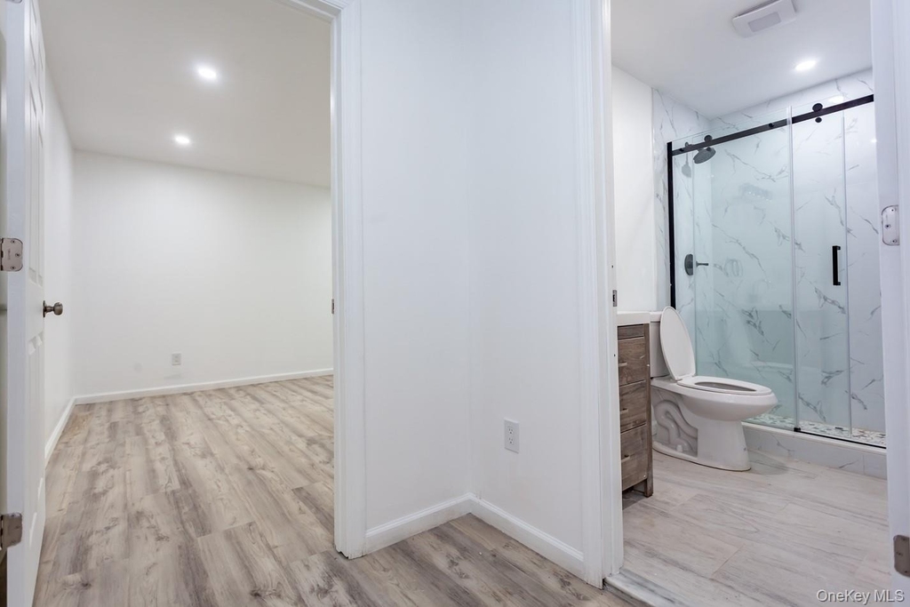 300 Highland Avenue - Photo 5