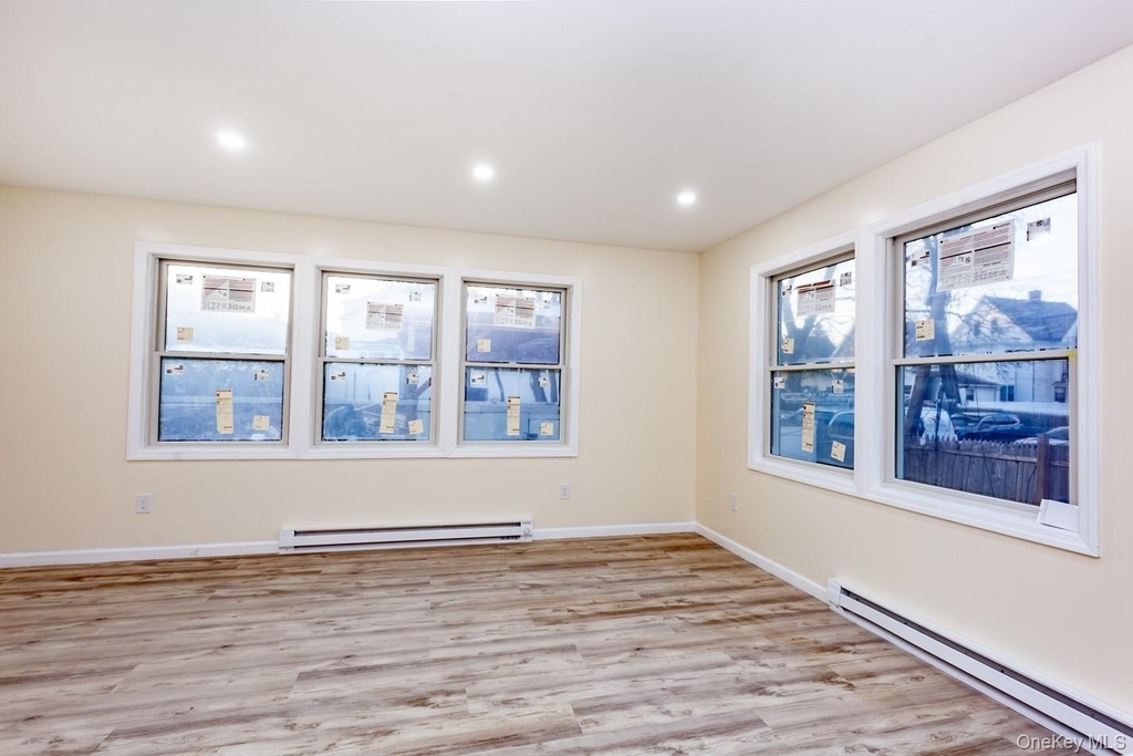 300 Highland Avenue - Photo 17