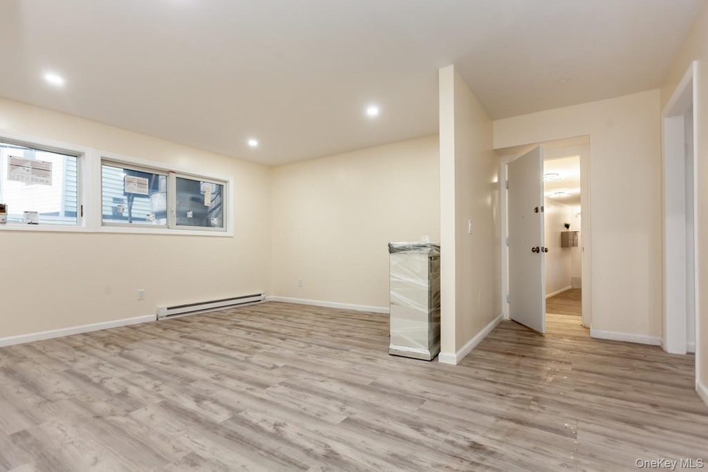 300 Highland Avenue - Photo 3