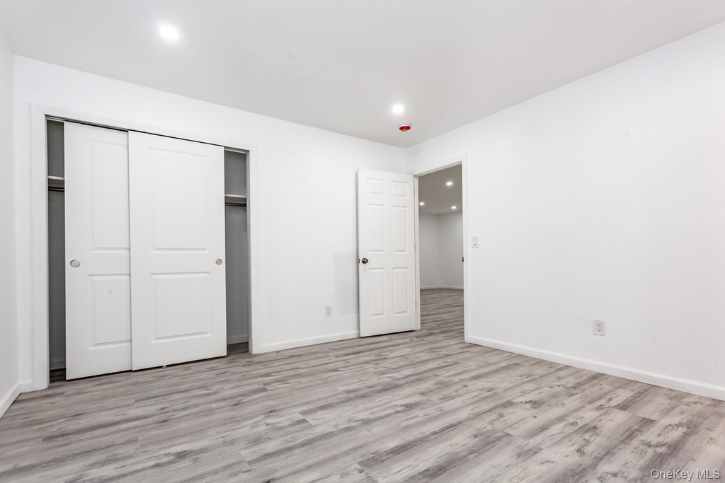 300 Highland Avenue - Photo 9