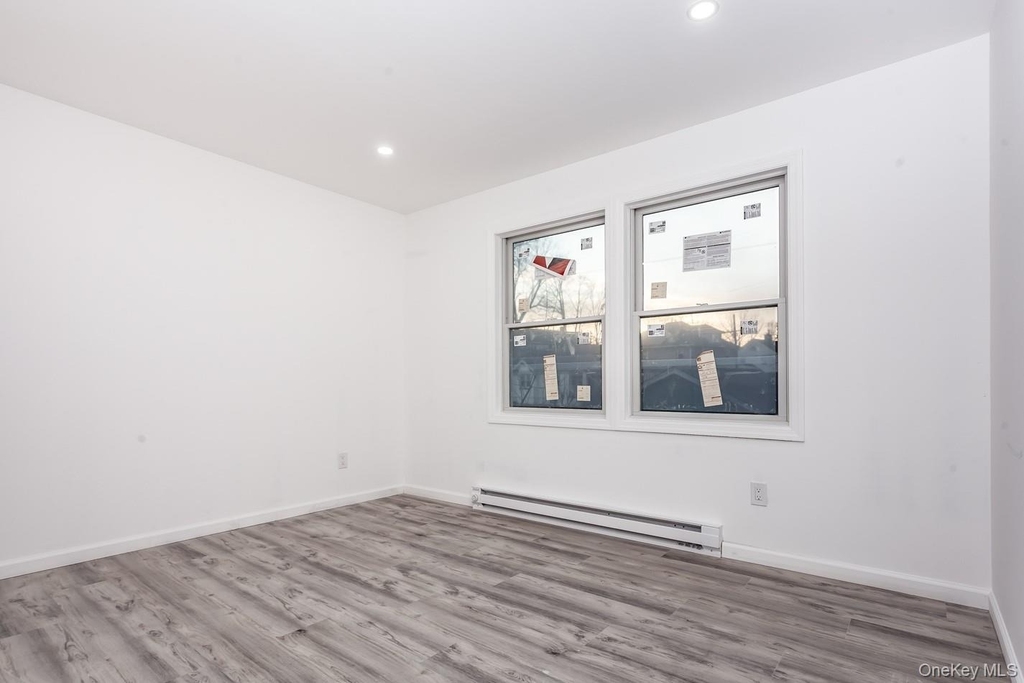300 Highland Avenue - Photo 3