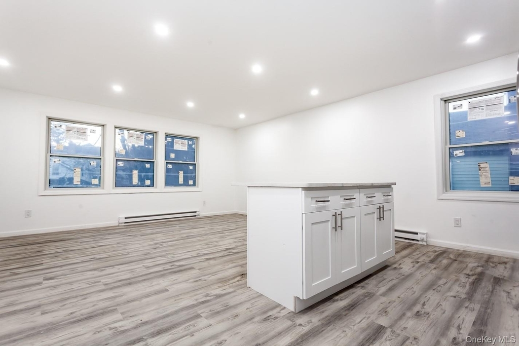 300 Highland Avenue - Photo 12