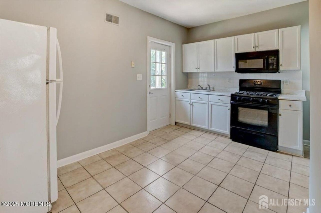 111 John Street - Photo 4