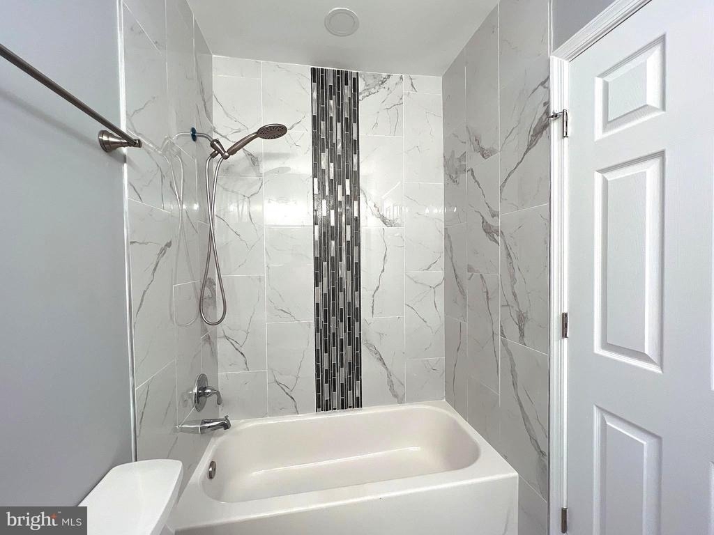 1210 Half Street Sw - Photo 16