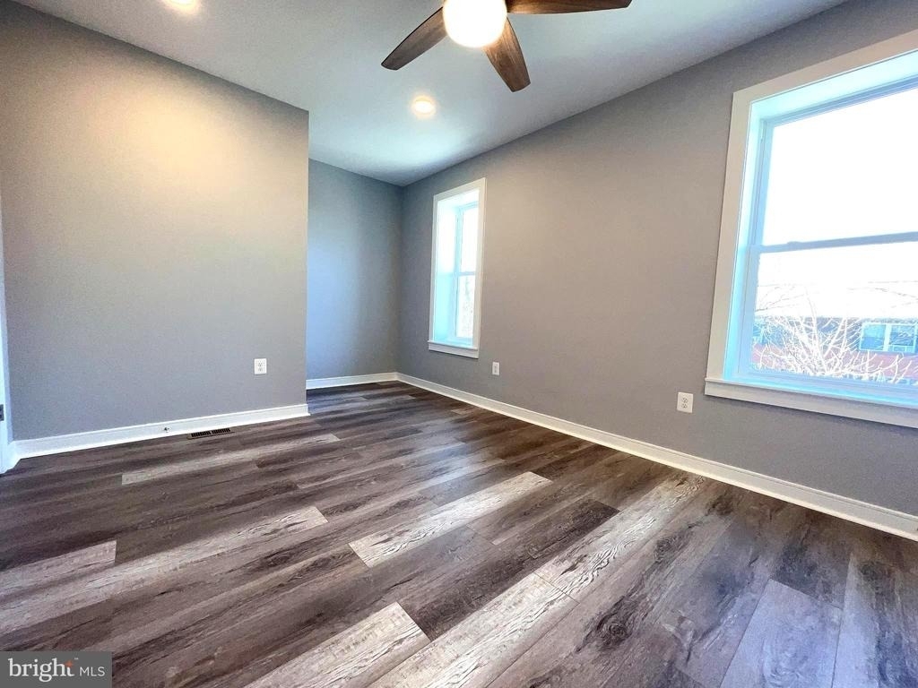 1210 Half Street Sw - Photo 14