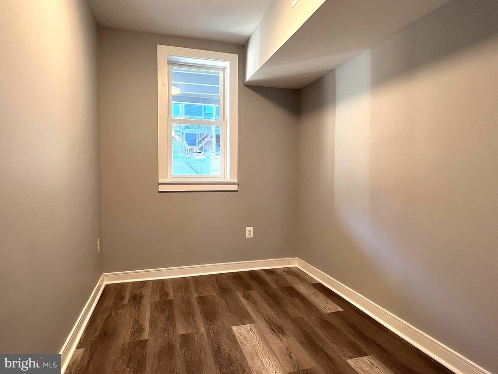 1210 Half Street Sw - Photo 10