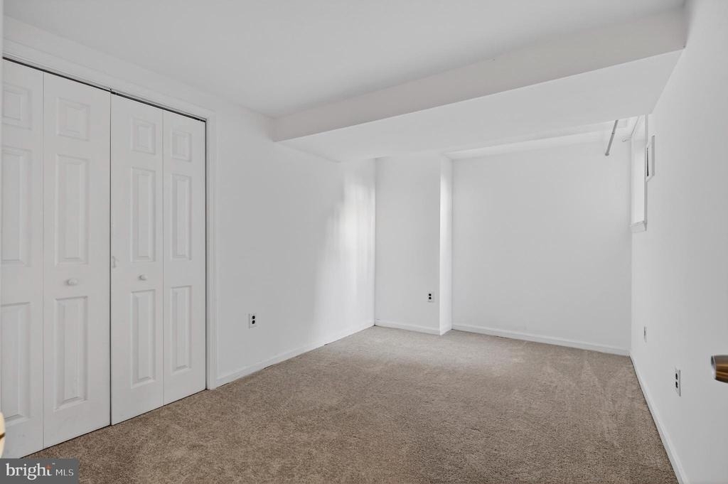 1351 Monroe Street Nw - Photo 13