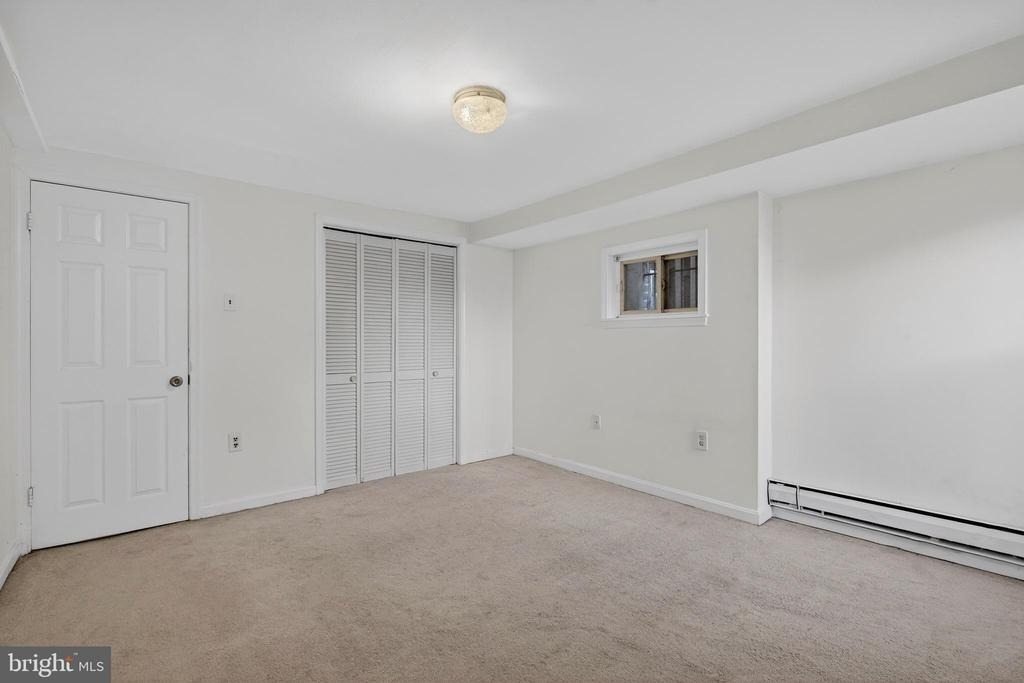 1351 Monroe Street Nw - Photo 18