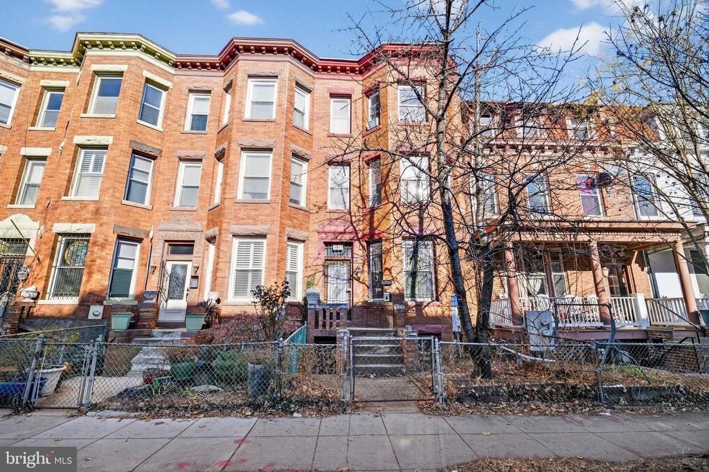1351 Monroe Street Nw - Photo 1