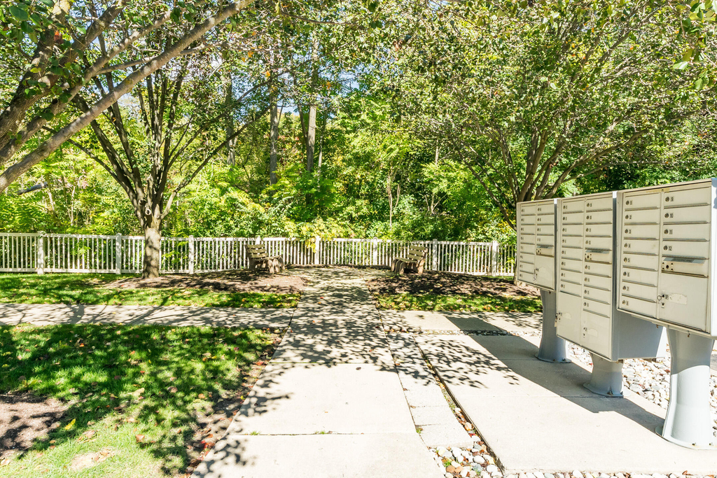 695 River Park Village Boulevard - Photo 19