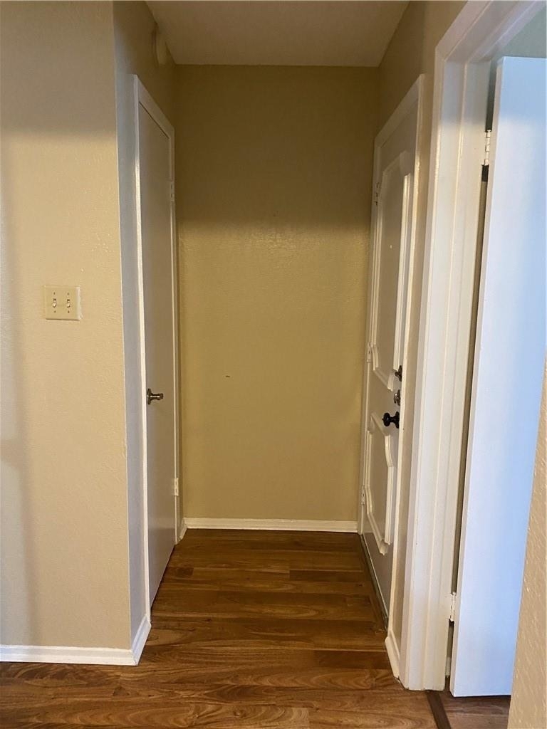 806 W 24th St - Photo 1