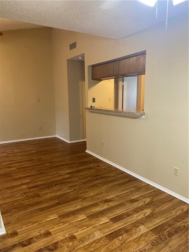 806 W 24th St - Photo 19