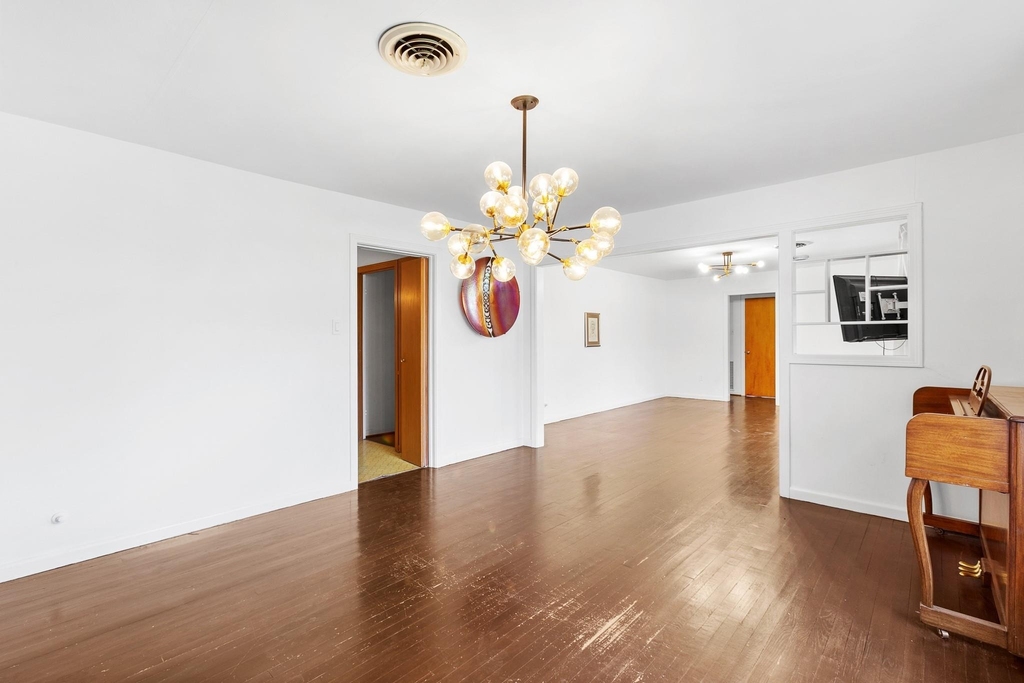 803 Peach St - Photo 7