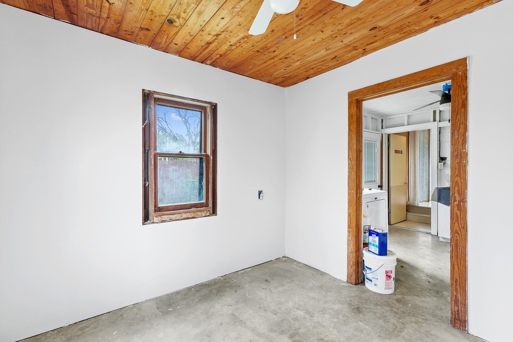 803 Peach St - Photo 24