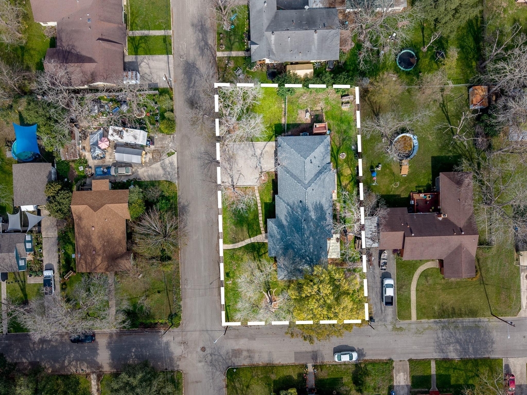 803 Peach St - Photo 35