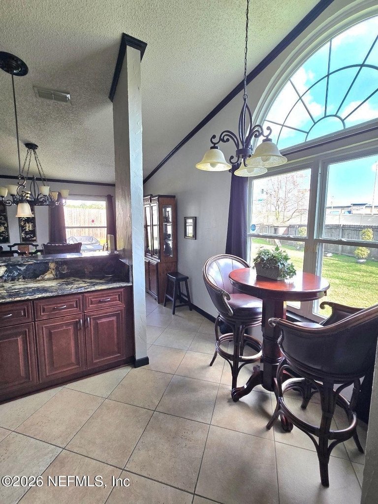 6931 Cane Grass Lane E - Photo 8