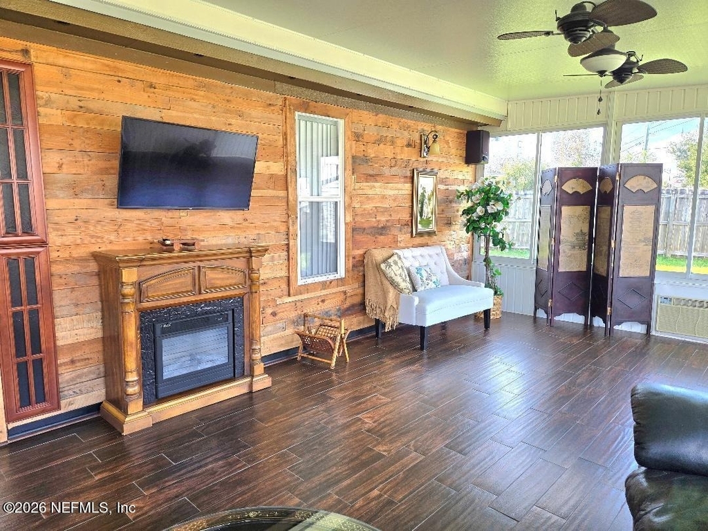 6931 Cane Grass Lane E - Photo 41