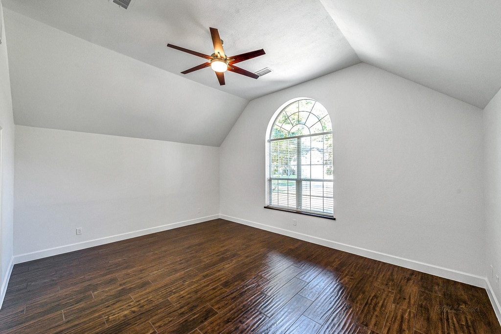 6 Old River Place - Photo 4