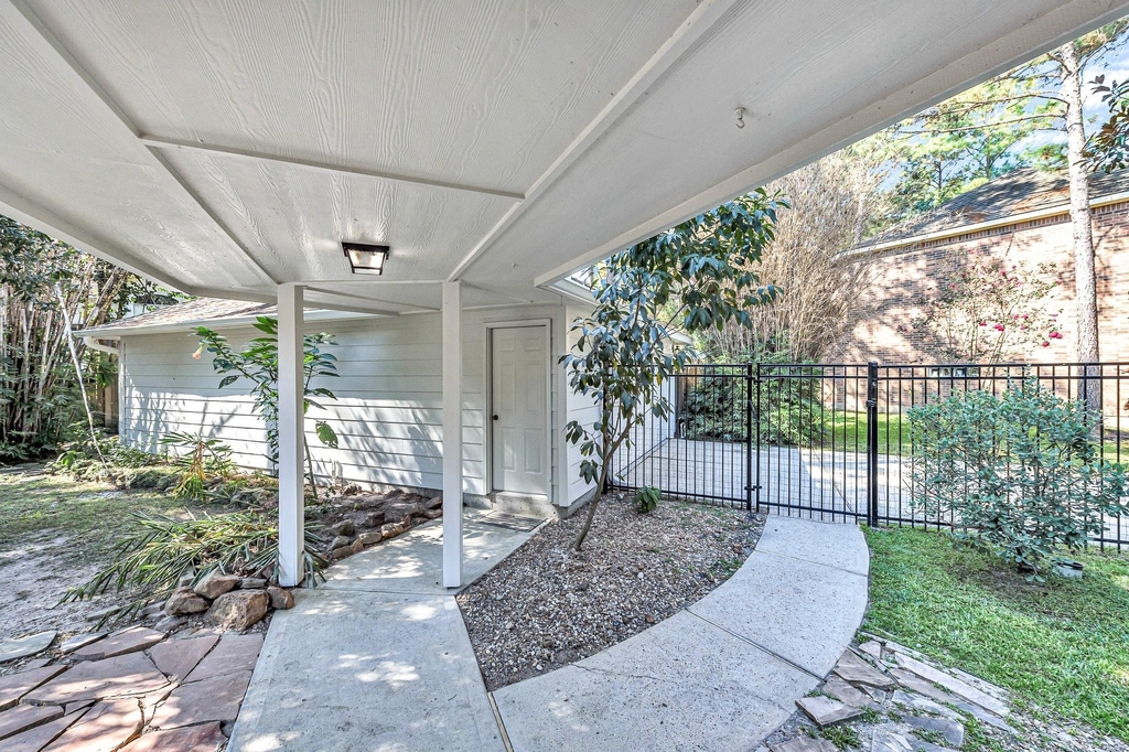 6 Old River Place - Photo 33