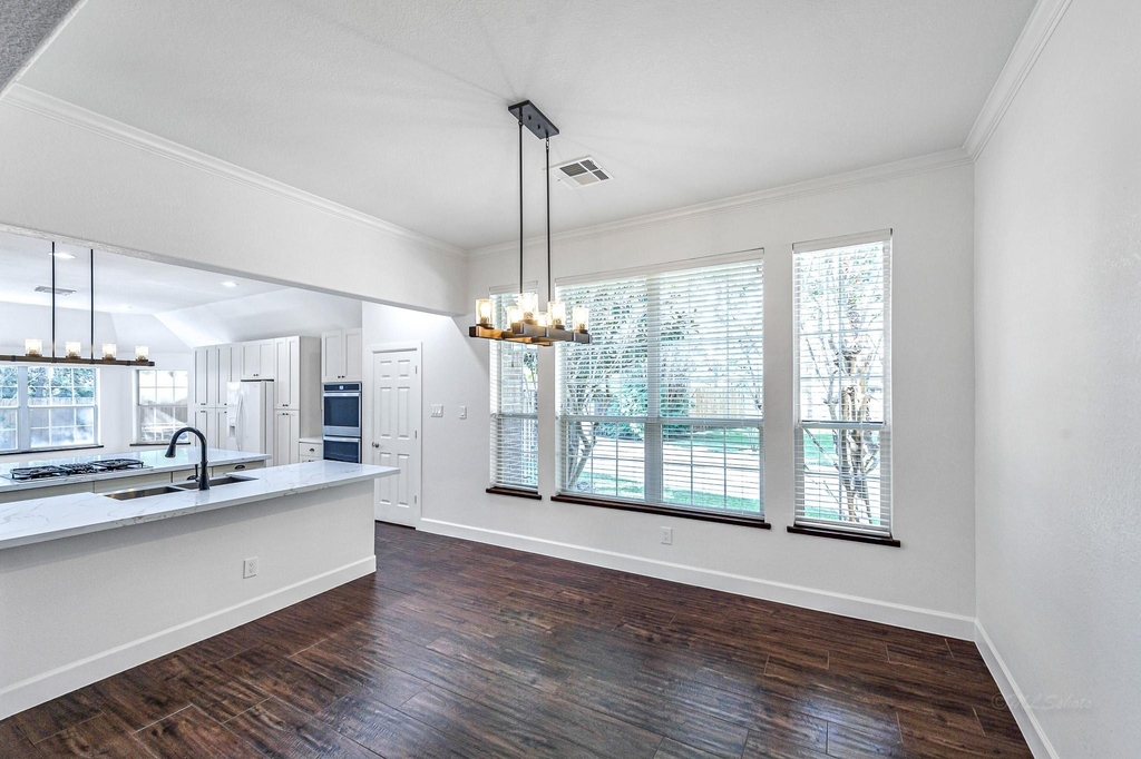 6 Old River Place - Photo 16