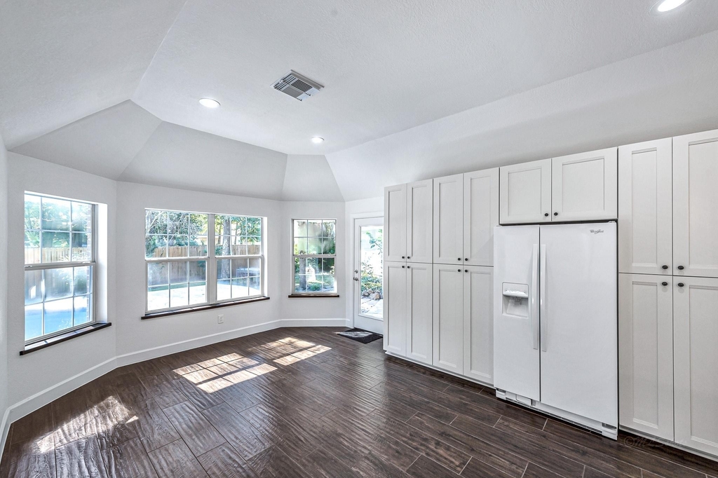 6 Old River Place - Photo 22