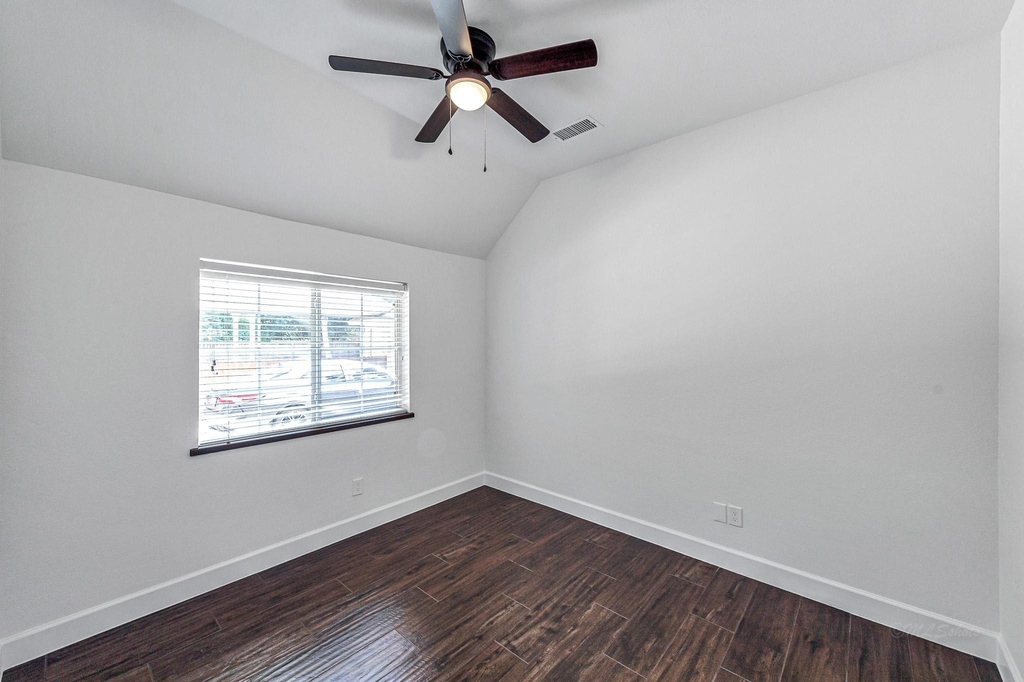 6 Old River Place - Photo 11