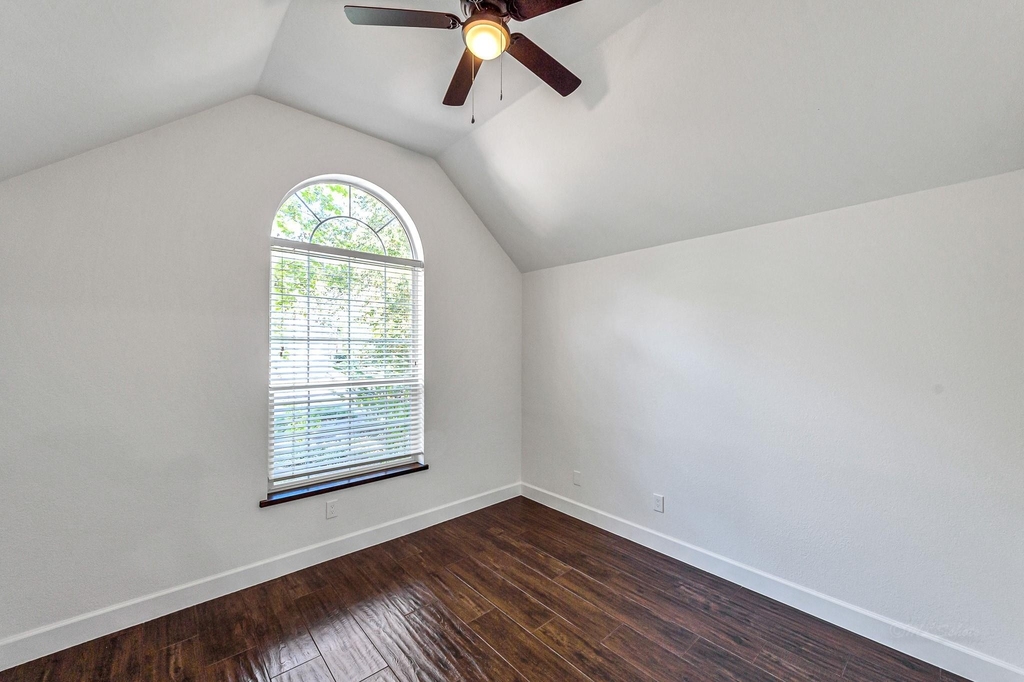 6 Old River Place - Photo 13