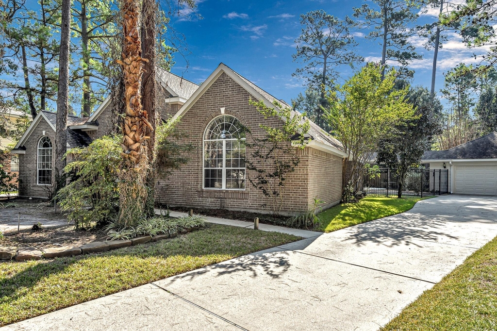 6 Old River Place - Photo 1