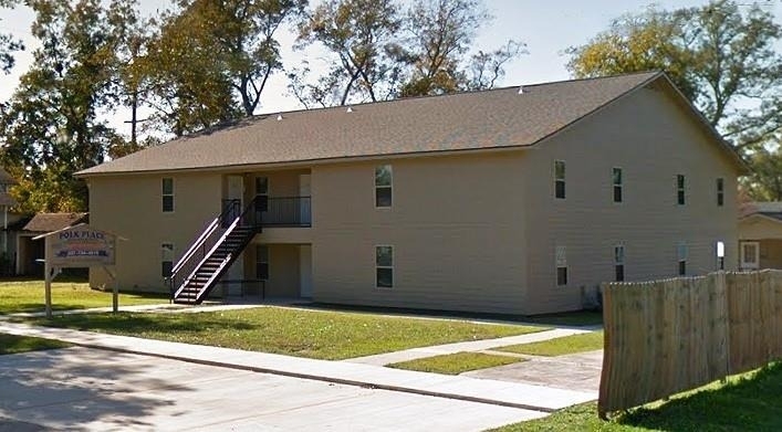 815 East Russell Avenue - Photo 1