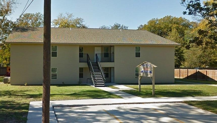 815 East Russell Avenue - Photo 3